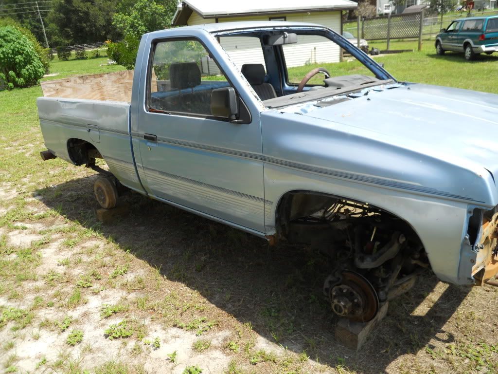 89 Nissan hardbody truck #3