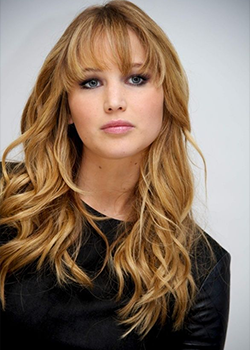 Jennifer Lawrence as Naffa Dolg