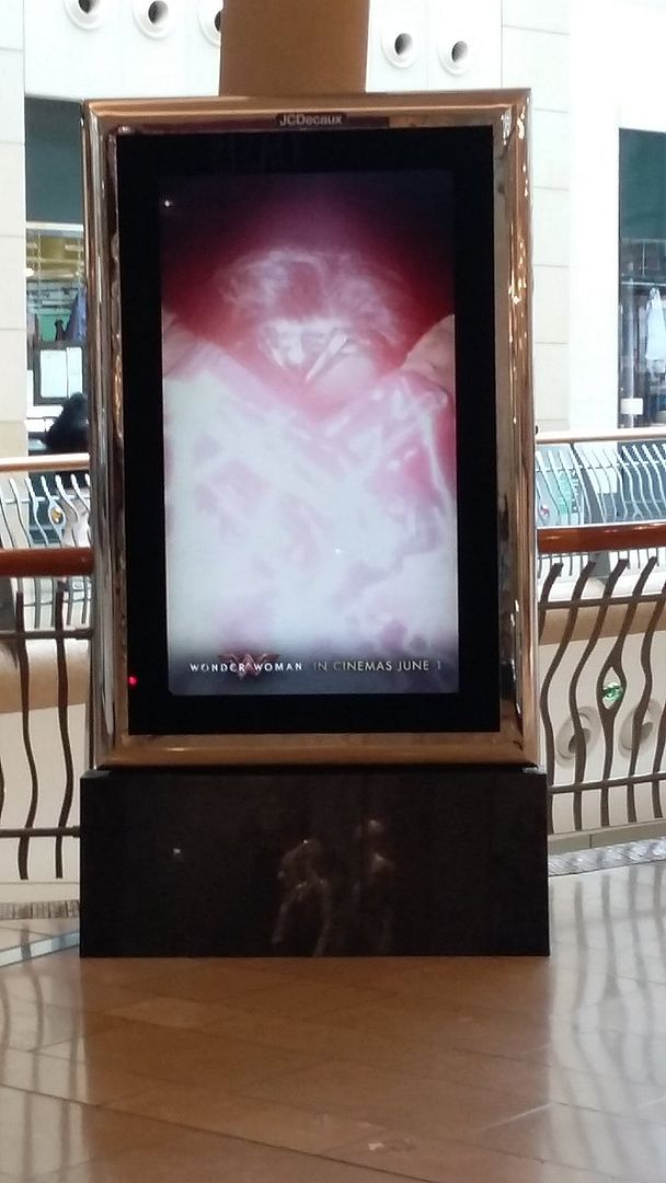 video stand now showing blurry image of Wonder Woman using her power