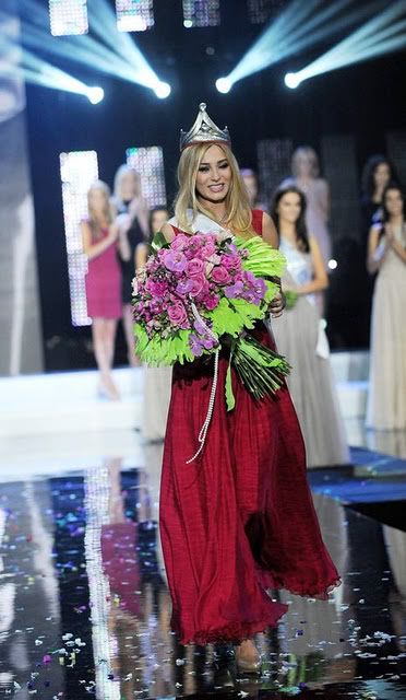 miss poland polonia 2011 winner marcelina zawadzka