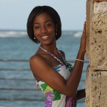 Miss Supranational 2013 Guadeloupe Elodie Odadan