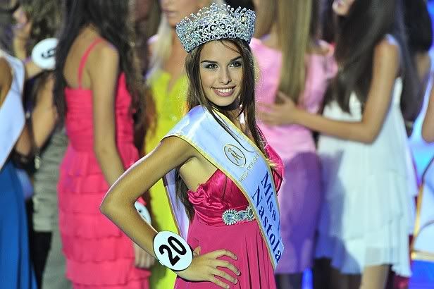 miss teen poland polski nastolatek 2011 winner weronika szmajdzinska