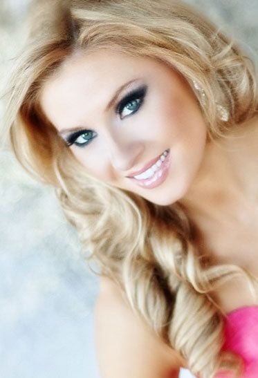 Miss USA 2012 Massachusetts Natalie Pietrzak