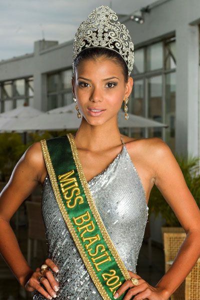 Miss Universe 2013 Brazil Jakelyne Oliveira