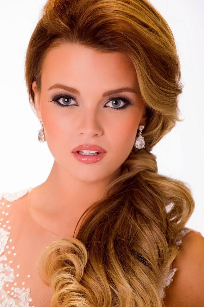 Miss Universe 2013 Headshot Hungary Rebeka Karpati