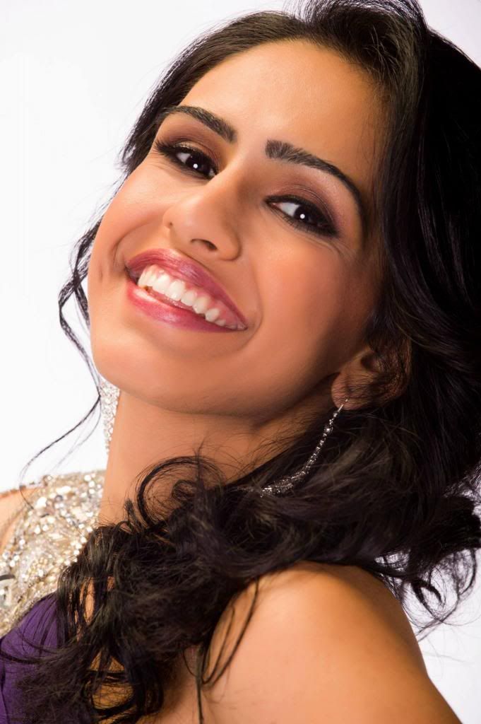 Miss Universe 2013 Headshot Sri Lanka Amanda Rathnayake