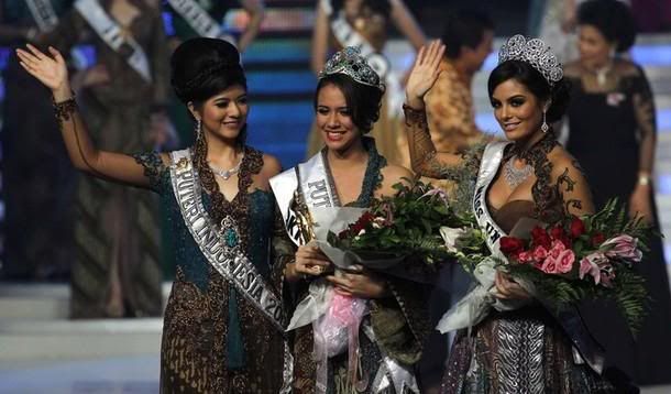 miss puteri indonesia 2010 winner nadine alexandra dewi ames