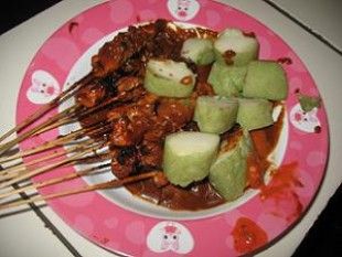 13 Sate Unik Di Indonesia [ www.BlogApaAja.com ]