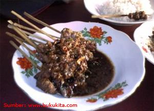 13 Sate Unik Di Indonesia [ www.BlogApaAja.com ]