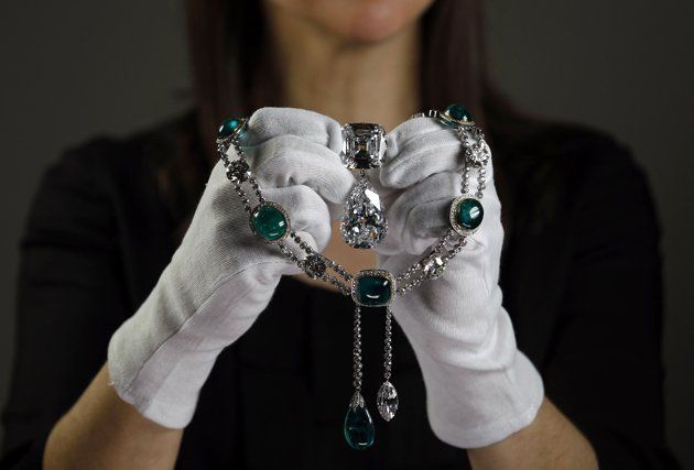 13 Perhiasan Terkenal [ www.BlogApaAja.com ]