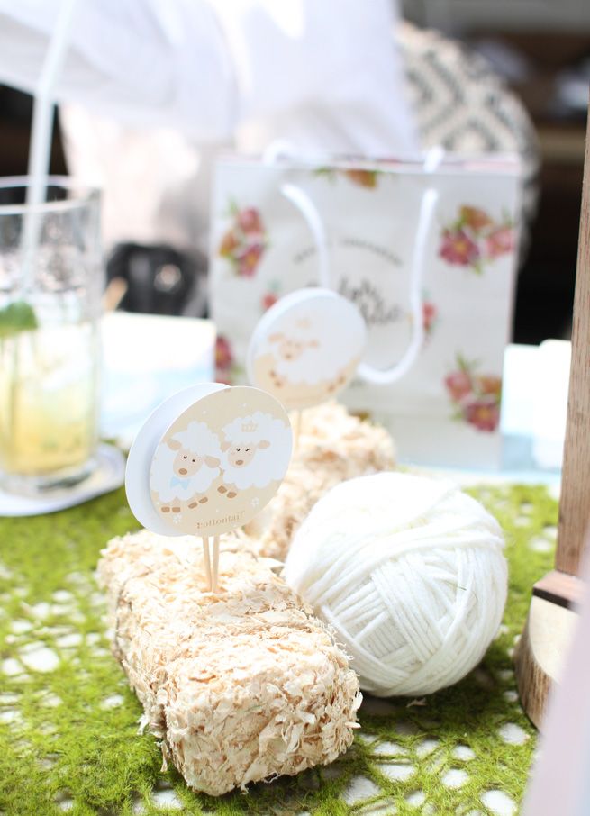 photo holysheepbabyshower10_zps1lrc7ctd.jpg