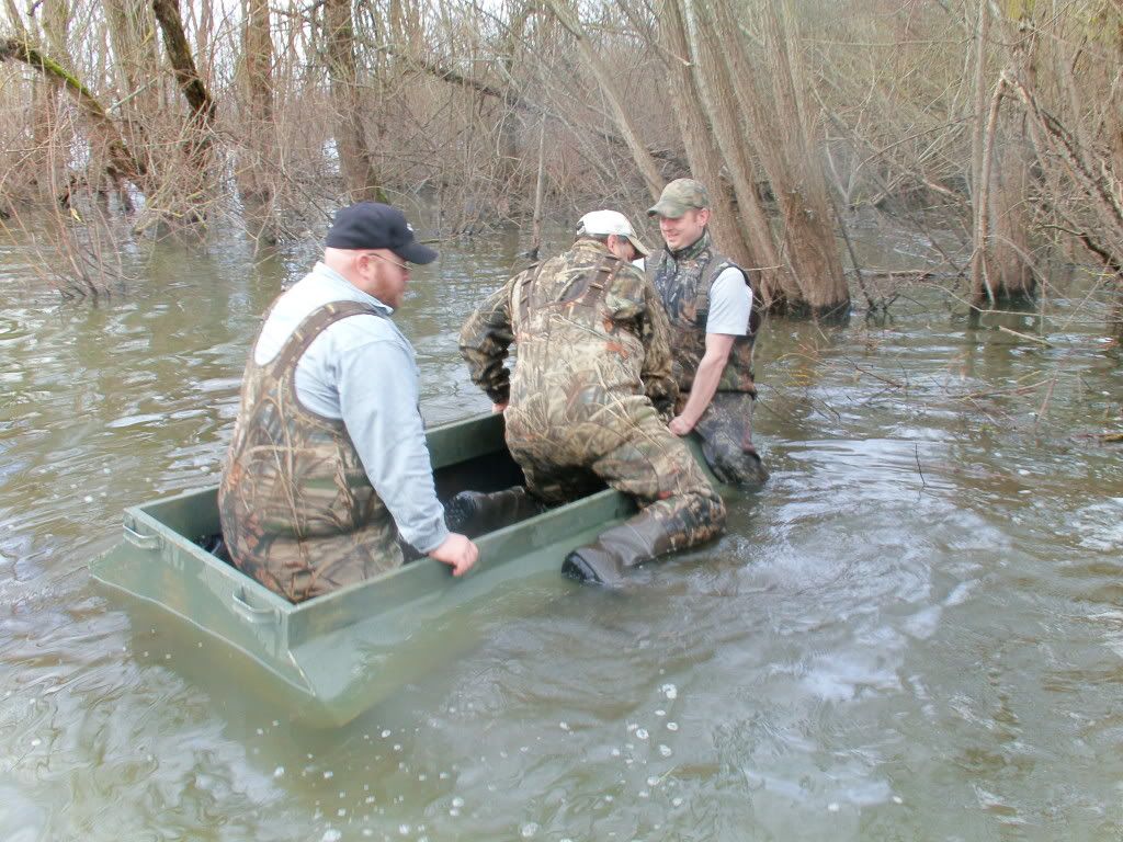 Homemade Sneak Boats http://www.ksducks.com/forum/index.php?topic=615 