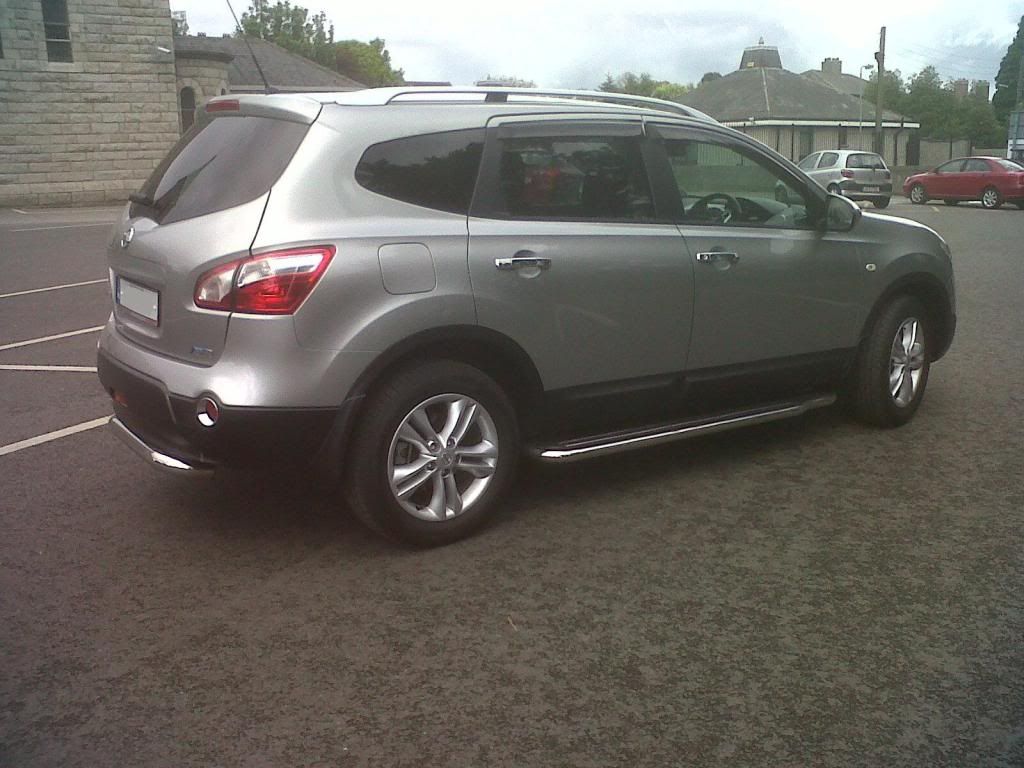 Nissan qashqai silver 2011 #8