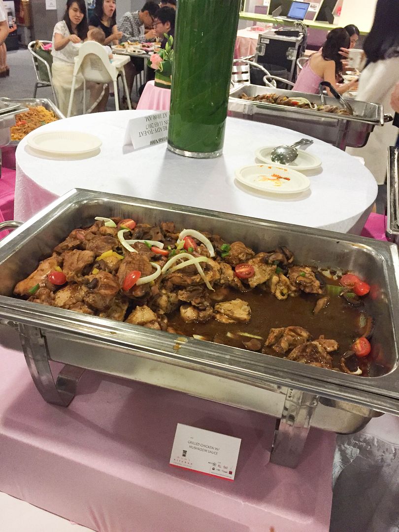  photo pinky wed 2-2_zpswevpdri8.jpg