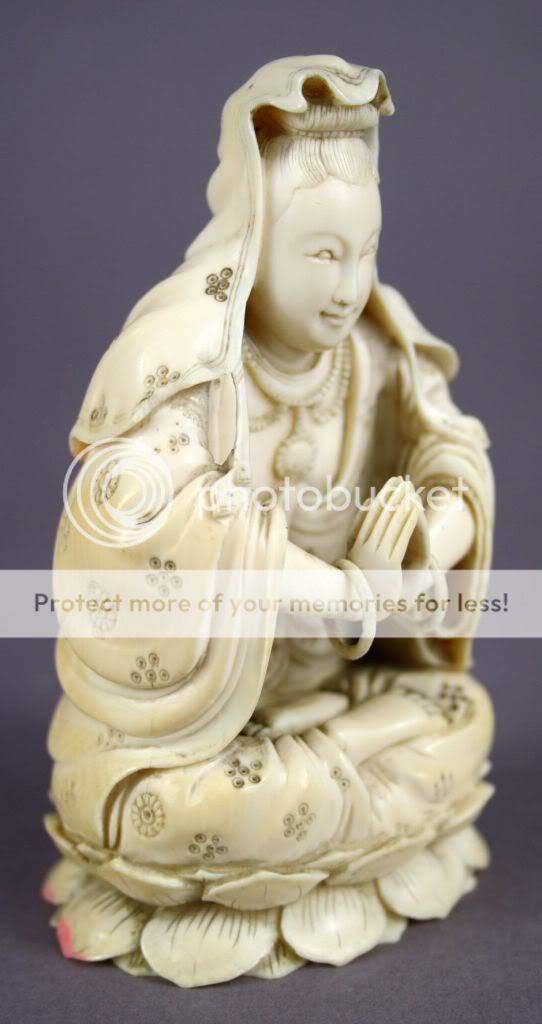 super quality 19th century Chinese carved figure of GUAN YIN  