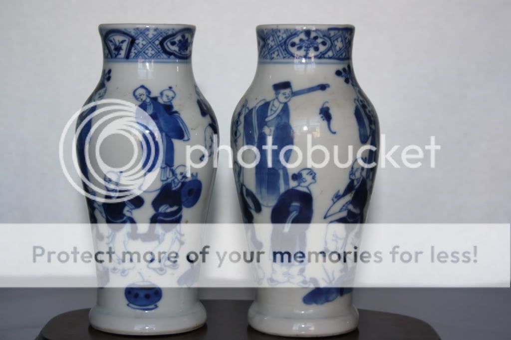 PAIR OF CHINESE BLUE AND WHITE VASES, KANGXI PERIOD  