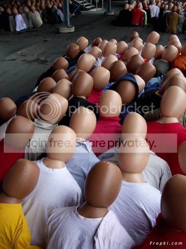 fake_crowd-4.jpg